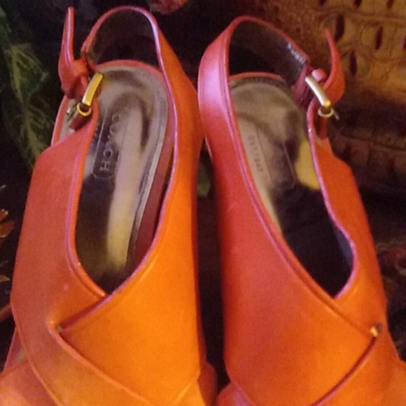 Coral Coach wedges size 8 - Picture 3 of 11